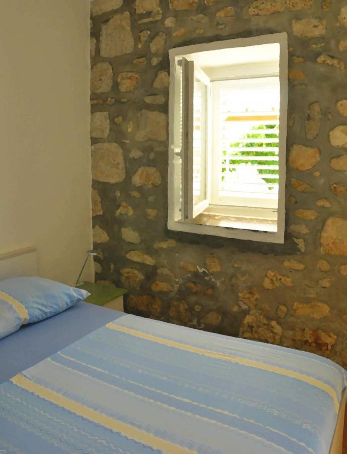 Apartments Adriana 볼 외부 사진