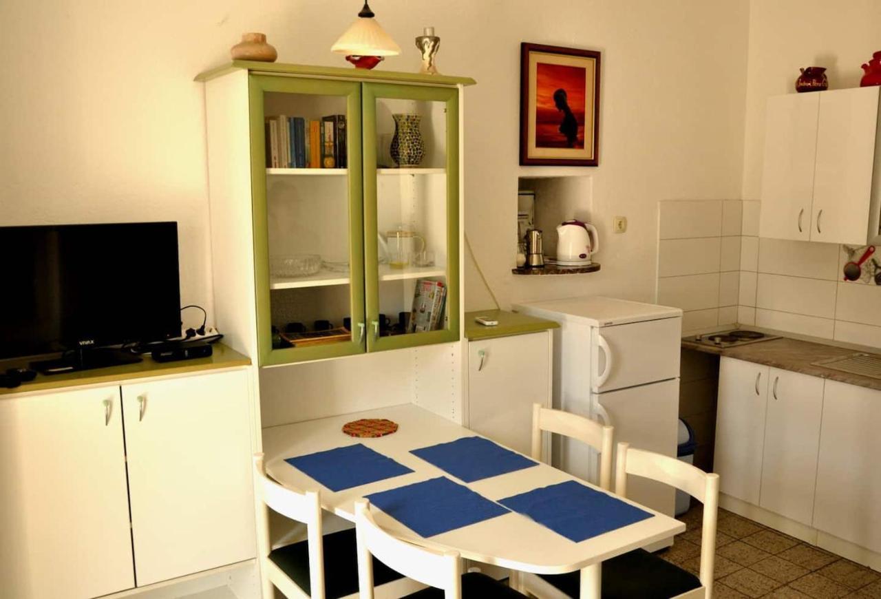 Apartments Adriana 볼 외부 사진
